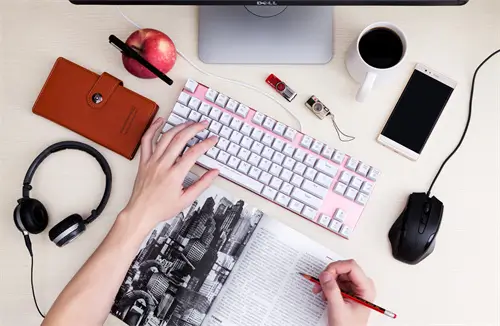 在学校常用的法律是什么